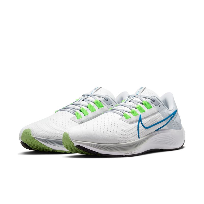 Tenis-nike-para-hombre-Nike-Air-Zoom-Pegasus-38-para-correr-color-blanco.-Par-Alineados