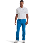 Camiseta-Manga-Corta-under-armour-para-hombre-Ua-Playoff-Polo-2.0-para-golf-color-blanco.-Outfit-Completo