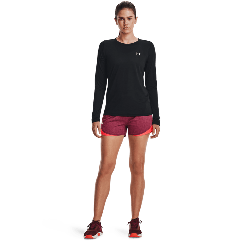 Pantaloneta-under-armour-para-mujer-Play-Up-Twist-Shorts-3.0-para-entrenamiento-color-rojo.-Outfit-Completo