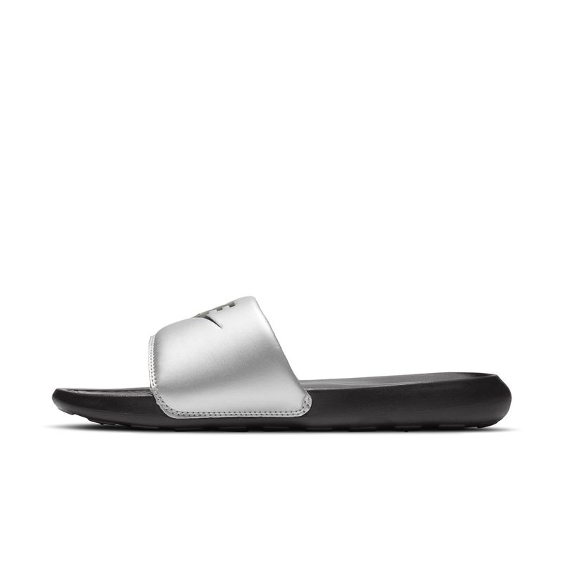 Sandalias-nike-para-mujer-W-Nike-Victori-One-Slide-para-natacion-color-negro.-Lateral-Interna-Izquierda