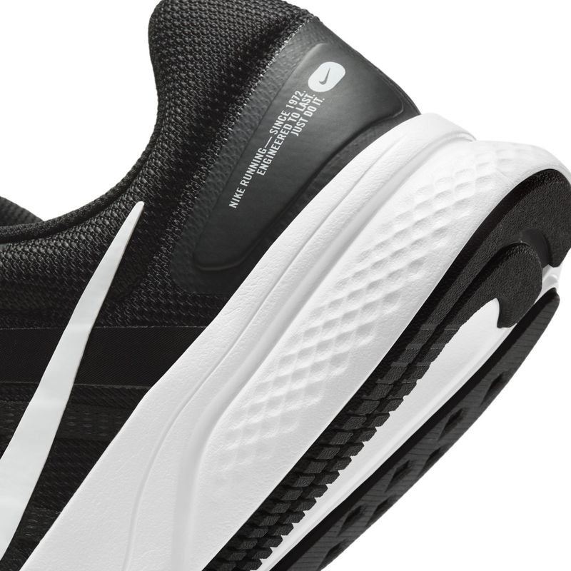 Tenis-nike-para-hombre-Nike-Run-Swift-2-para-correr-color-negro.-Detalle-2