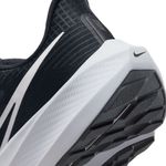 Tenis-nike-para-mujer-Wmns-Nike-Air-Zoom-Pegasus-39-para-correr-color-negro.-Detalle-2