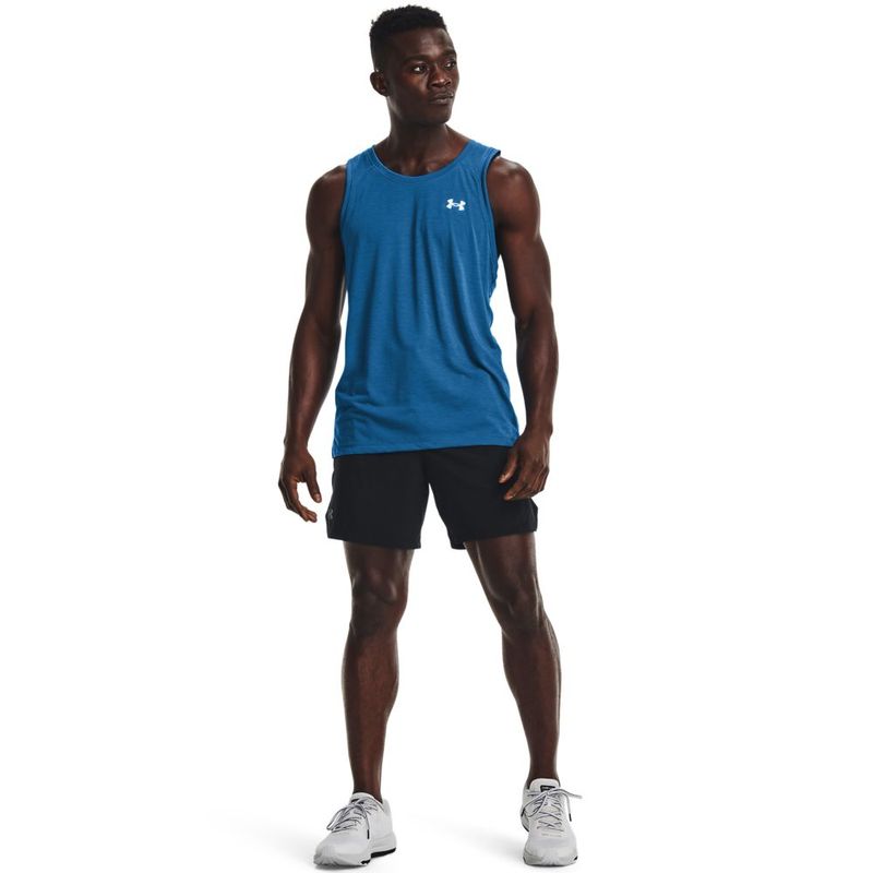 Camiseta-Manga-Sisa-under-armour-para-hombre-Ua-Streaker-Singlet-para-correr-color-naranja.-Modelo-In-Action