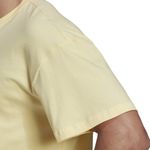 Camiseta-Manga-Corta-adidas-para-hombre-M-Fv-T-para-moda-color-beige.-Detalle-2