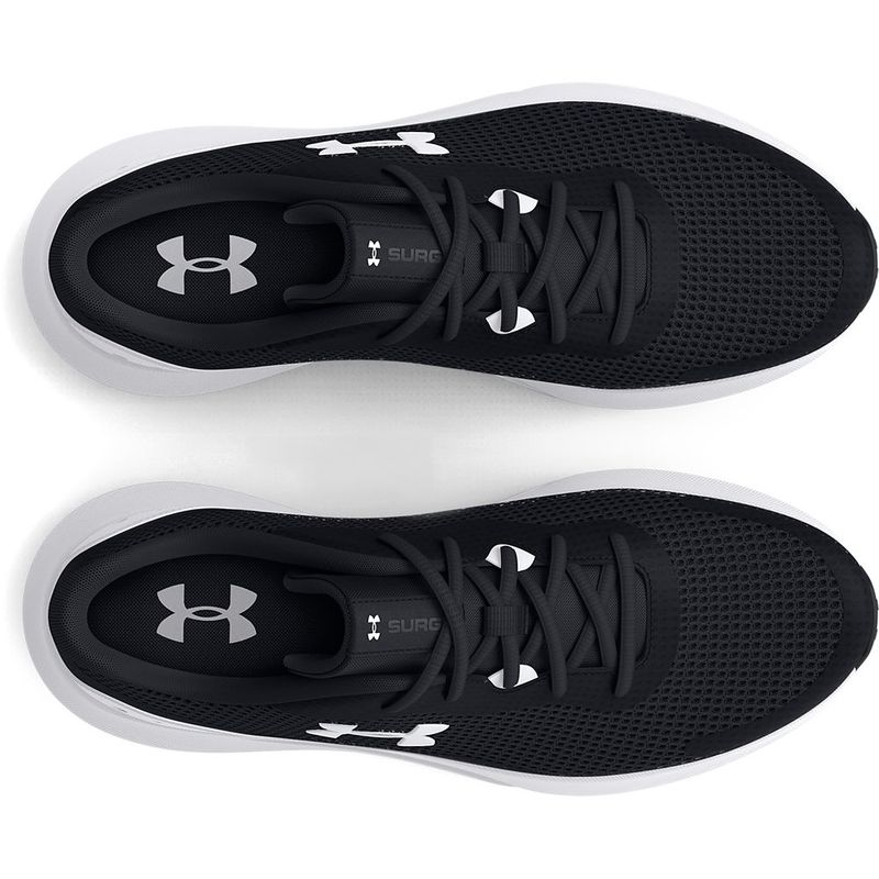 Tenis-under-armour-para-hombre-Ua-Surge-3-para-correr-color-negro.-Capellada