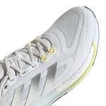 Tenis-adidas-para-mujer-Supernova---W-para-correr-color-blanco.-Detalle-2