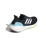 Tenis-adidas-para-mujer-Ultraboost-22-W-para-correr-color-negro.-Talon