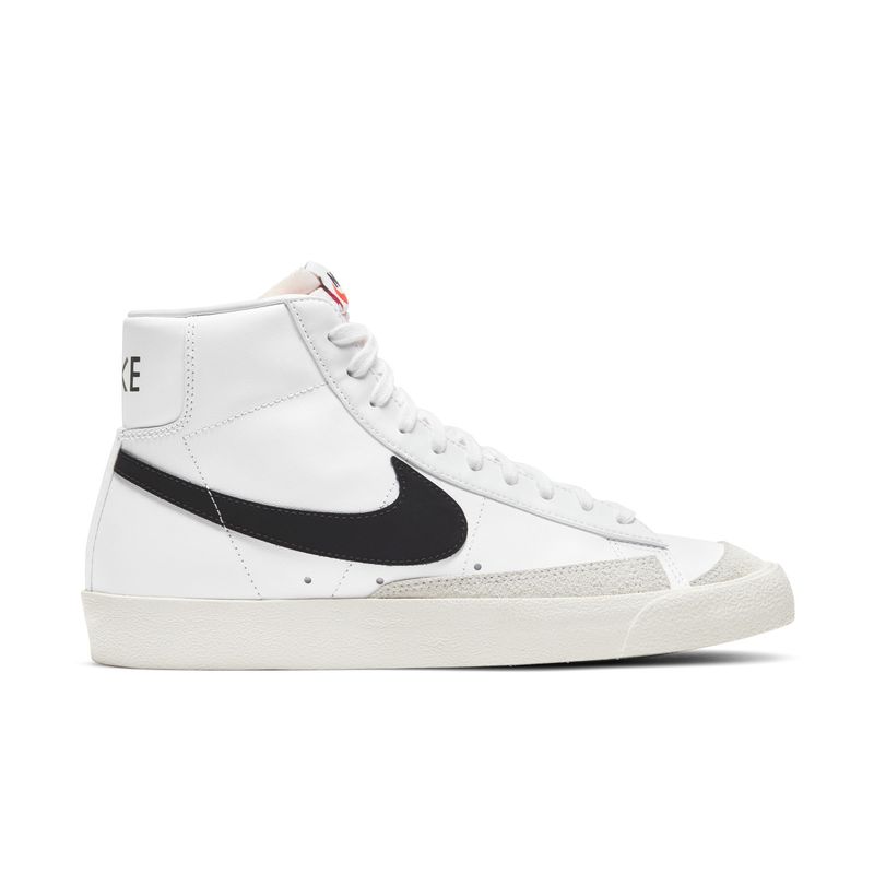 Tenis-nike-para-hombre-Blazer-Mid--77-Vntg-para-moda-color-blanco.-Lateral-Externa-Derecha