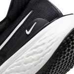 Tenis-nike-para-hombre-Nike-Zoomx-Invincible-Run-Fk-2-para-correr-color-negro.-Detalle-2