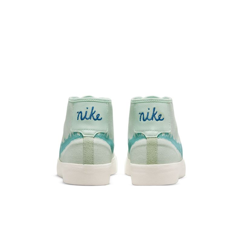 Tenis-nike-para-hombre-Nike-Sb-Blzr-Court-Mid-Prm-para-moda-color-verde.-Talon