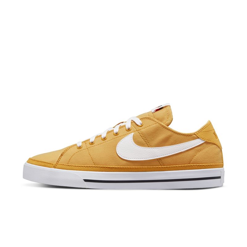 Tenis-nike-para-hombre-Nike-Court-Legacy-Cnvs-para-moda-color-amarillo.-Lateral-Interna-Izquierda