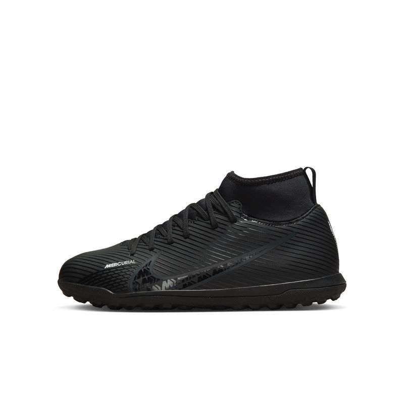 Guayos-nike-para-niño-Jr-Superfly-9-Club-Tf-para-futbol-color-negro.-Lateral-Interna-Izquierda