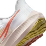 Tenis-nike-para-mujer-Wmns-Nike-Air-Zoom-Pegasus-39-para-correr-color-morado.-Detalle-2