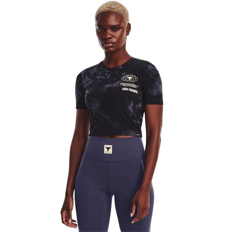 Camiseta-Manga-Corta-under-armour-para-mujer-Ua-Pjt-Rck-Disrupt-Print-Ss-para-entrenamiento-color-morado.-Frente-Sobre-Modelo
