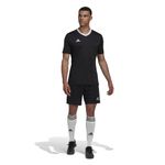 Camiseta-Manga-Corta-adidas-para-hombre-Ent22-Jsy-para-futbol-color-negro.-Outfit-Completo