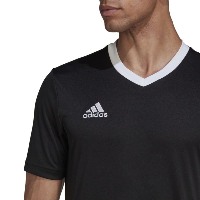 Camiseta-Manga-Corta-adidas-para-hombre-Ent22-Jsy-para-futbol-color-negro.-Detalle-1