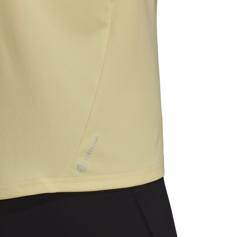 Camiseta-Manga-Corta-adidas-para-mujer-Run-It-Tee-W-para-correr-color-amarillo.-Detalle-1