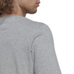Camiseta-Manga-Corta-adidas-para-hombre-M-Camo-T-para-moda-color-gris.-Detalle-2