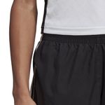 Pantaloneta-adidas-para-mujer-M20-Short-para-correr-color-negro.-Detalle-2
