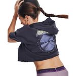 Hoodie-under-armour-para-mujer-Ua-Pjt-Rck-Ss-Rvl-Terry-Hdy-para-entrenamiento-color-negro.-Frente-Sobre-Modelo