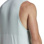 Camiseta-Manga-Sisa-adidas-para-hombre-Yo-Sl-Tee-para-entrenamiento-color-azul.-Detalle-2