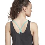 Camiseta-Manga-Sisa-reebok-para-mujer-Wor-Supremium-Tank-para-entrenamiento-color-negro.-Detalle-Sobre-Modelo-2