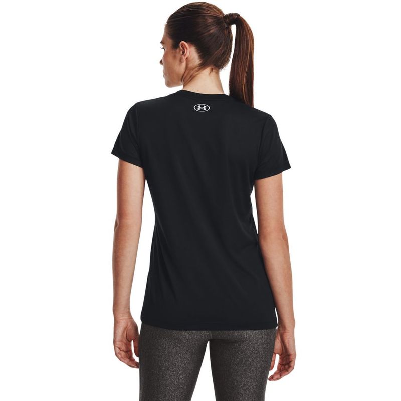 Camiseta-Manga-Corta-under-armour-para-mujer-Tech-Solid-Lc-Crest-Ssv-para-entrenamiento-color-negro.-Reverso-Sobre-Modelo