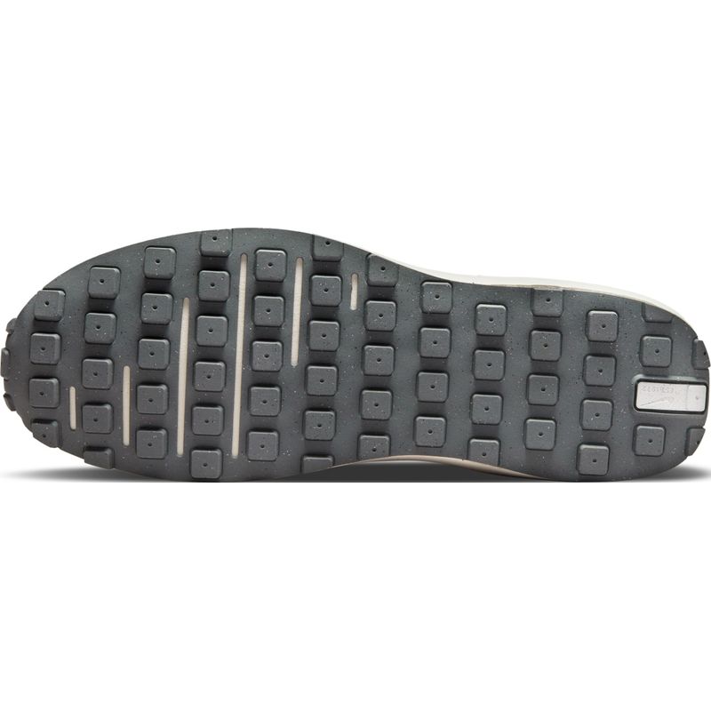 Tenis-nike-para-hombre-Nike-Waffle-One-Se-Fiber-para-moda-color-negro.-Suela