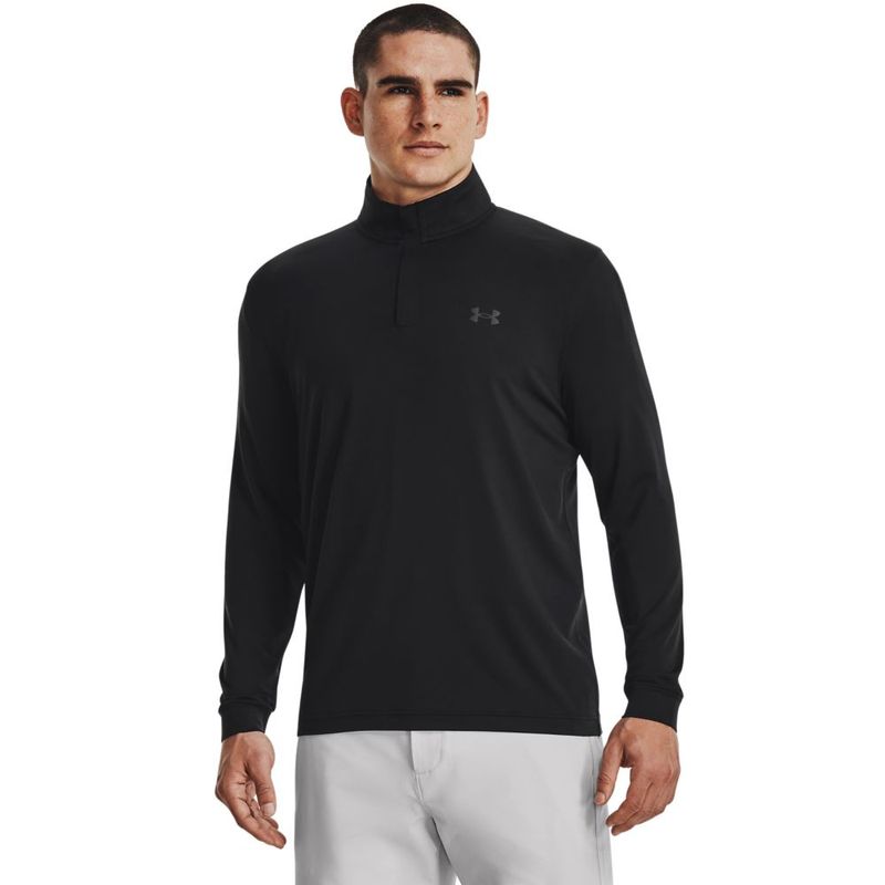 Camiseta-Manga-Larga-under-armour-para-hombre-Ua-Playoff-1-4-Zip-para-golf-color-negro.-Frente-Sobre-Modelo