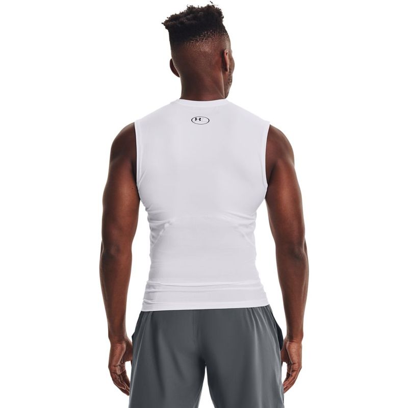 Camiseta-De-Compresion-under-armour-para-hombre-Ua-Hg-Armour-Comp-Sl-para-entrenamiento-color-blanco.-Reverso-Sobre-Modelo