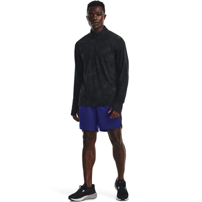 Camiseta-Manga-Larga-under-armour-para-hombre-Ua-Run-Anywhere-Streaker-Hz-para-correr-color-negro.-Outfit-Completo