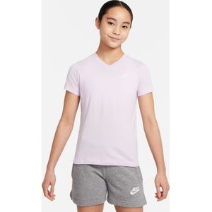 Nike G Nsw Club Tee Vneck Camiseta Manga Corta morado de niña lifestyle