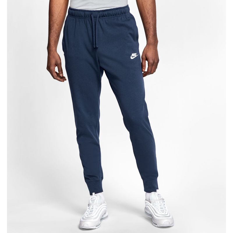 Pantalon-nike-para-hombre-M-Nsw-Club-Jggr-Jsy-para-moda-color-azul.-Frente-Sobre-Modelo