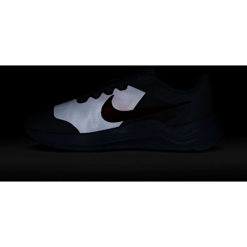 Tenis-nike-para-mujer-W-Nike-Downshifter-12-para-correr-color-negro.-Reflectores