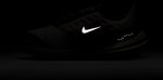 Tenis-nike-para-mujer-Wmns-Nike-Air-Winflo-9-Shield-para-correr-color-negro.-Reflectores