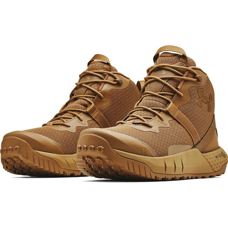 Tenis-under-armour-para-hombre-Ua-Micro-G-Valsetz-Mid-para-outdoor-color-beige.-Par-Alineados