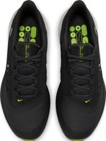 Tenis-nike-para-hombre-Nike-Air-Winflo-9-Shield-para-correr-color-negro.-Capellada