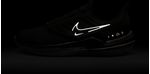 Tenis-nike-para-hombre-Nike-Air-Winflo-9-Shield-para-correr-color-negro.-Reflectores