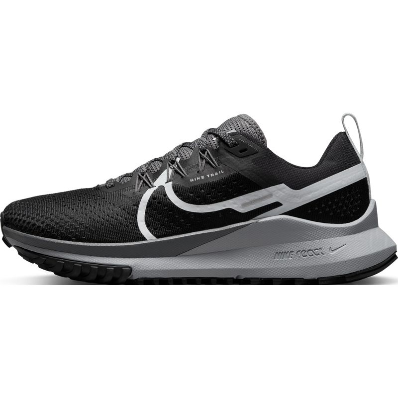 Tenis-nike-para-mujer-W-Nike-React-Pegasus-Trail-4-para-correr-color-negro.-Lateral-Interna-Izquierda
