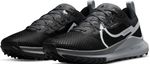 Tenis-nike-para-mujer-W-Nike-React-Pegasus-Trail-4-para-correr-color-negro.-Par-Alineados