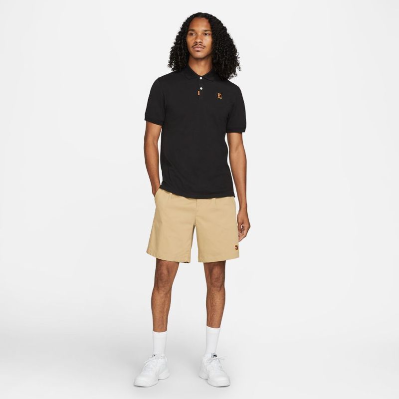 Polo-nike-para-hombre-The-Nike-Polo-Df-Heritge-Slim2-para-tenis-color-negro.-Sobre-Modelo