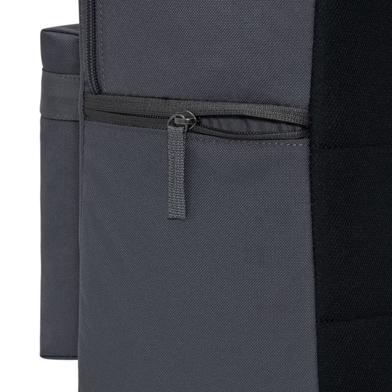 Morral-nike-para-mujer-Nk-Heritage-Bkpk-para-moda-color-gris.-Detalle-4