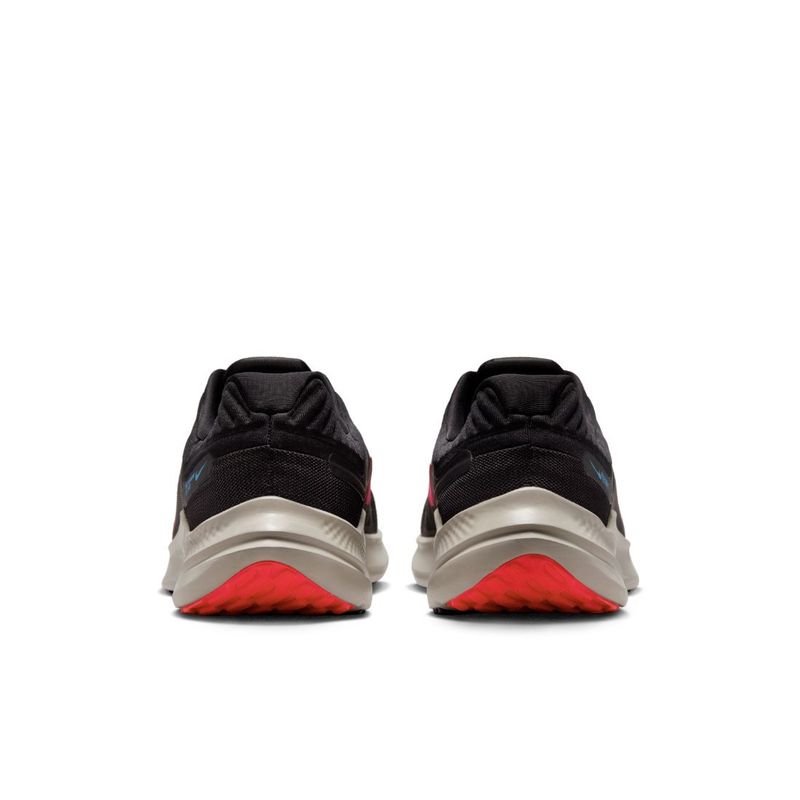 Tenis-nike-para-hombre-Nike-Quest-5-para-correr-color-negro.-Talon