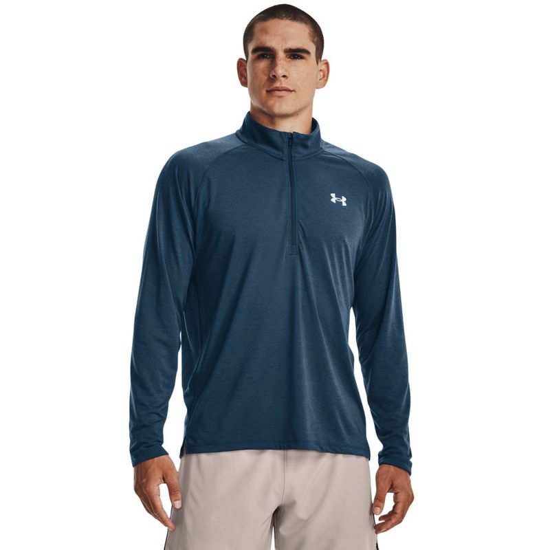 Camiseta-Manga-Larga-under-armour-para-hombre-Ua-Streaker-Half-Zip-para-correr-color-azul.-Frente-Sobre-Modelo