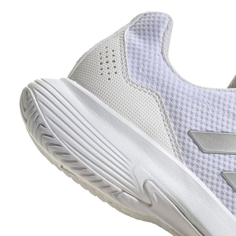 Tenis-adidas-para-mujer-Gamecourt-2-W-para-tenis-color-blanco.-Detalle-1