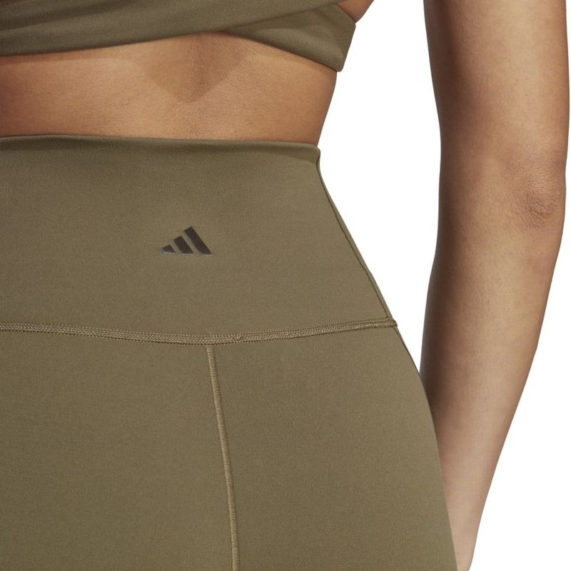 Licra-adidas-para-mujer-Yga-St-Seas-78-para-entrenamiento-color-verde.-Detalle-1