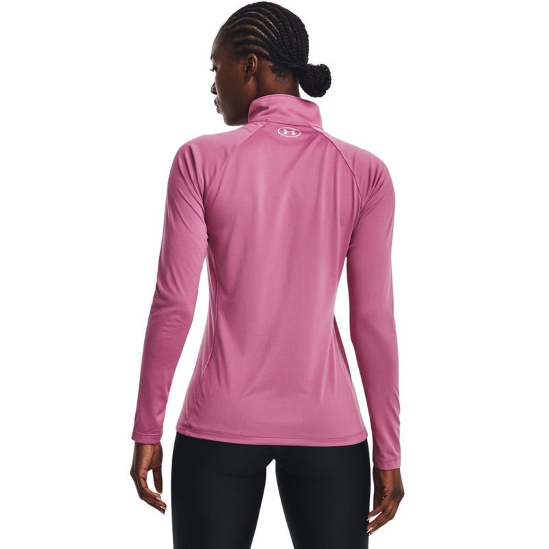 Camiseta-Manga-Larga-under-armour-para-mujer-Tech-1-2-Zip---Solid-para-entrenamiento-color-rosado.-Reverso-Sobre-Modelo