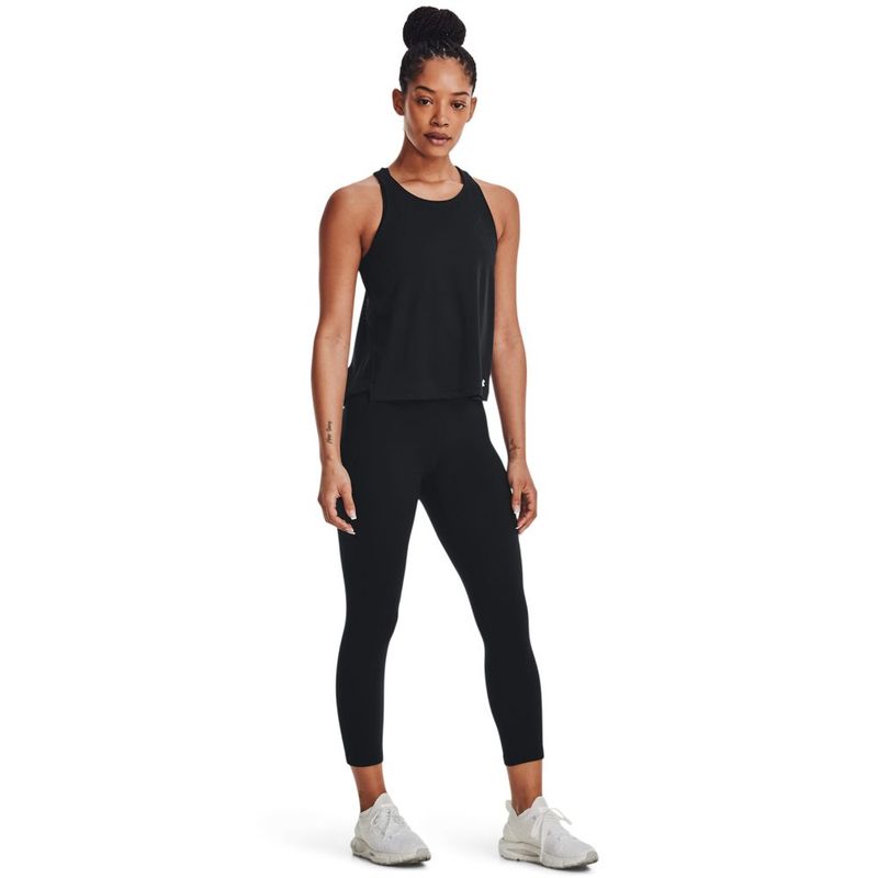 Camiseta-Manga-Sisa-under-armour-para-mujer-Engineered-Knit-Tank-para-entrenamiento-color-negro.-Outfit-Completo