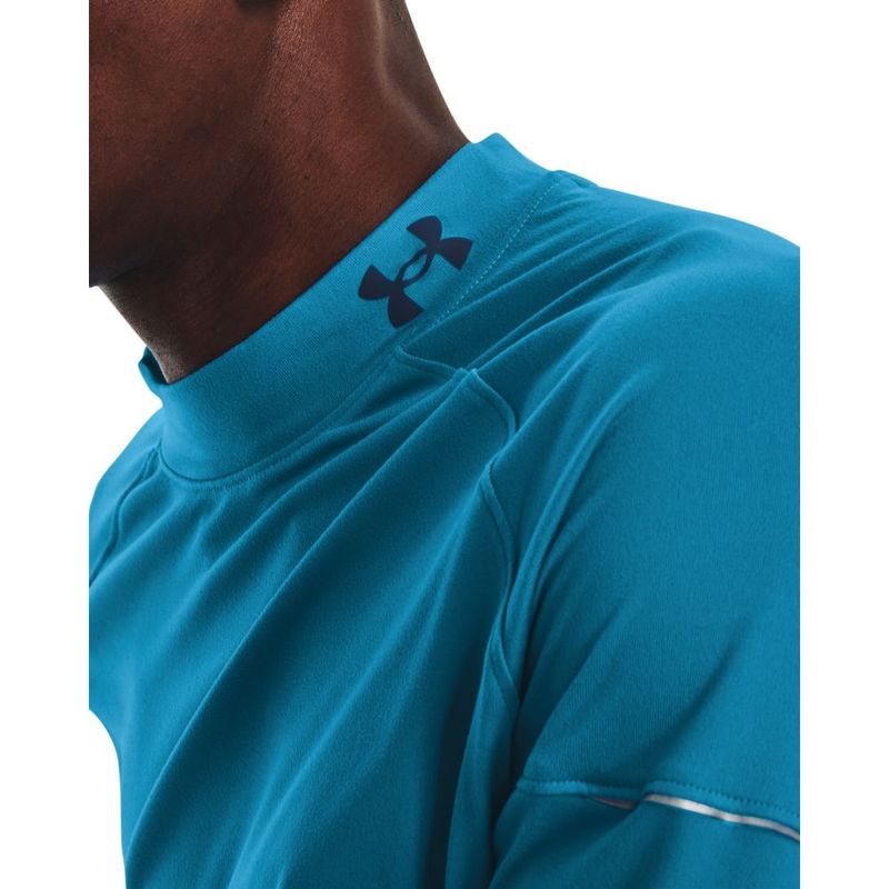 Camiseta-Manga-Larga-under-armour-para-hombre-Ua-Outrun-The-Cold-Ls-para-correr-color-azul.-Cuello
