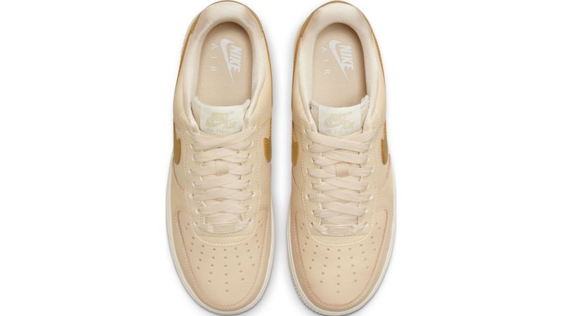 Tenis nike beige discount mujer